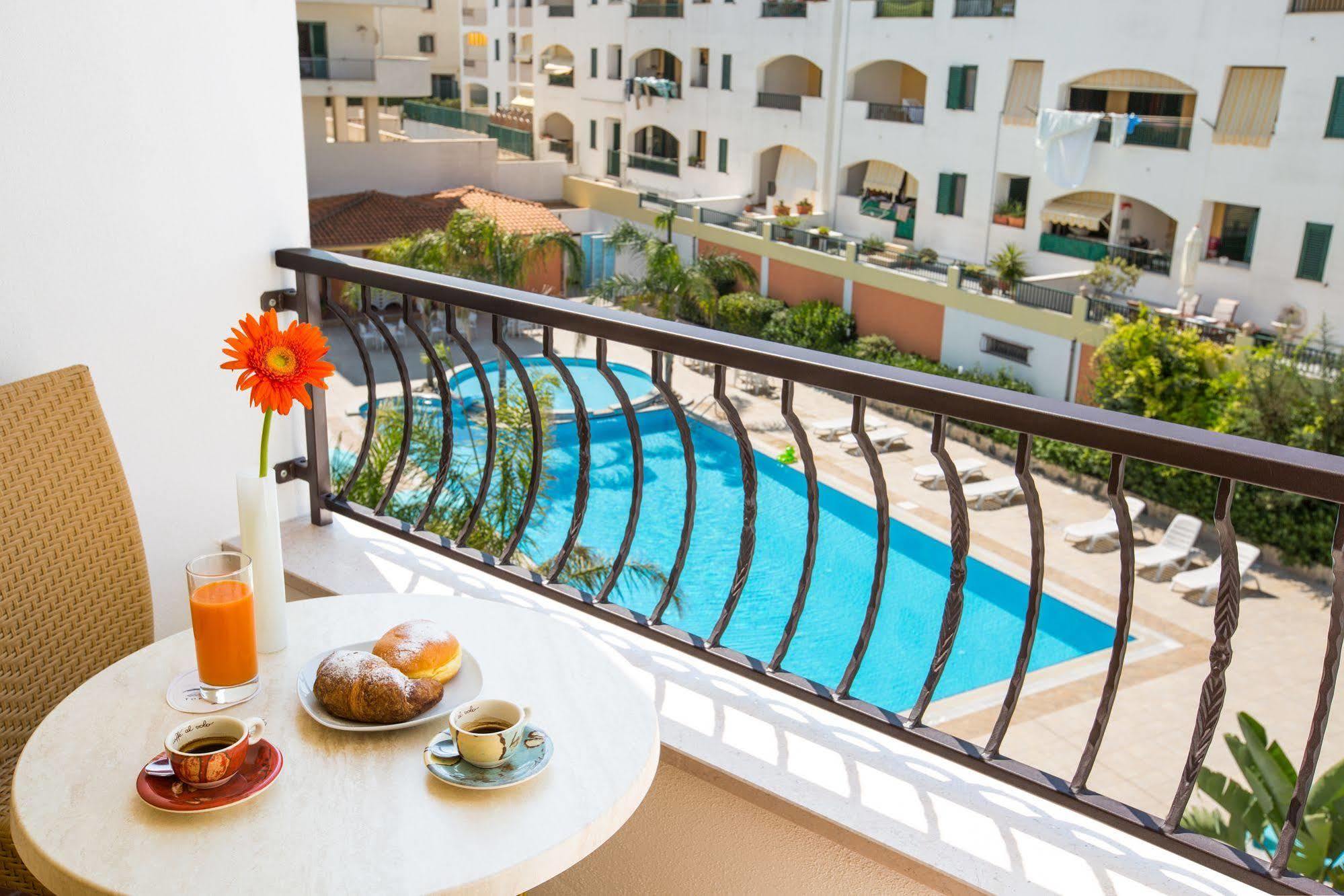 Forte Hotel Vieste Esterno foto