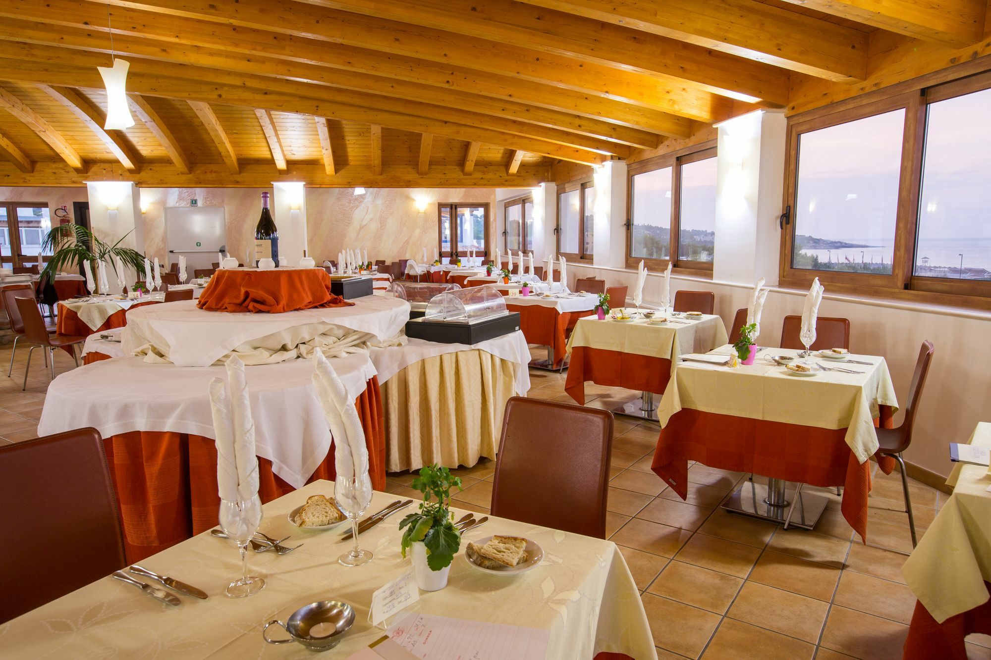 Forte Hotel Vieste Esterno foto